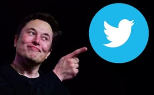 Илон Маск обещал узнать, с чего вдруг Xbox и PlayStation решили отключить интеграцию с Twitter на своих консолях