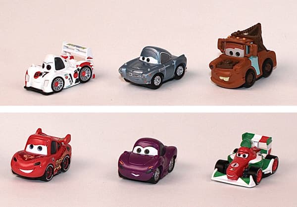 Первая серия игрушек, которые получили название AppMATes, посвящена популярному мультфильму Cars 2 («Тачки 2»)