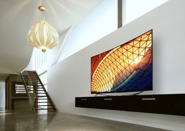 Дзюнити Судзуки, глава российского представительства Panasonic