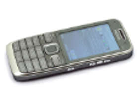 Смартфон Nokia E52
