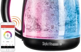 Электрический чайник Redmond RK-G210S с управлением со смартфона: