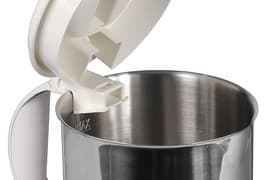 Чайник Bosch TWK1201N с цельнометаллической колбой: