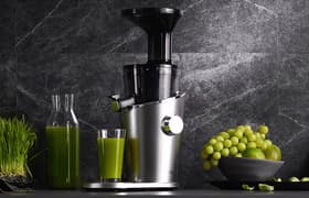 Вертикальная шнековая соковыжималка Hurom H-100