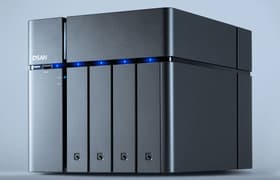 Сетевой накопитель QSAN XCubeNAS XN5004T: