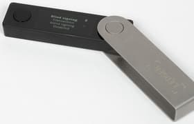 Флешка с особенностями Ledger Nano X: