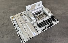 Материнская плата Asus ROG Strix B860-A Gaming WiFi на чипсете Intel B860: