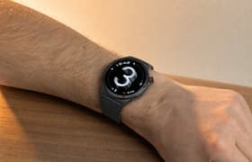 Умные часы OnePlus Watch 4: