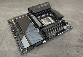 Материнская плата Gigabyte X870E Aorus Pro на чипсете AMD X870E: