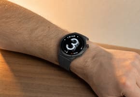 Умные часы OnePlus Watch 4: