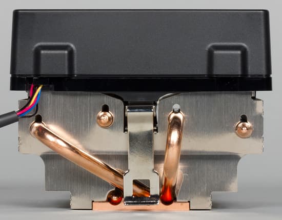 AMD Coolers 2016 - AMD Wraith, вид сзади AMD Coolers 2016 - AMD Wraith, вид сзади