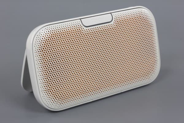 Дизайн колонки Denon Envaya