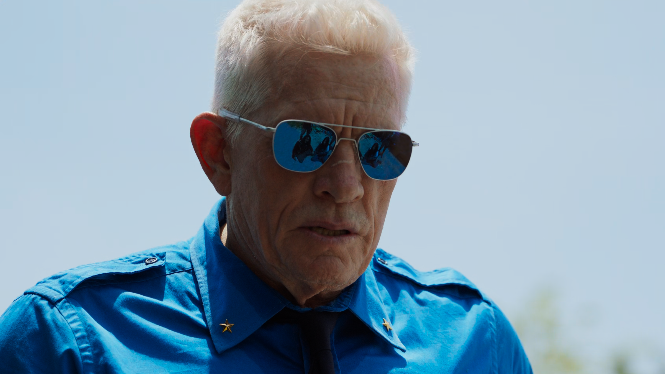 Томас Хейден Чёрч в роли агента Стоуна