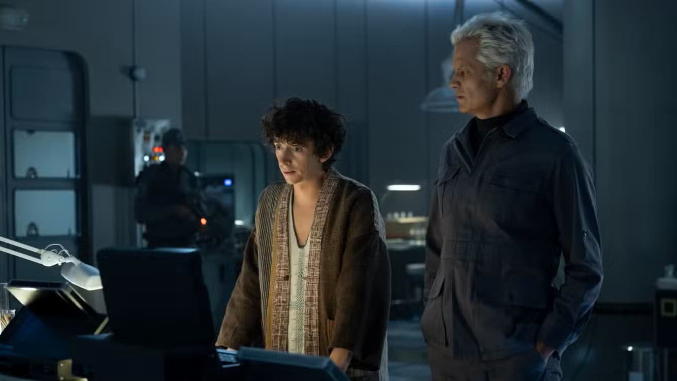 Кадр из сериала «Чужой: Земля»