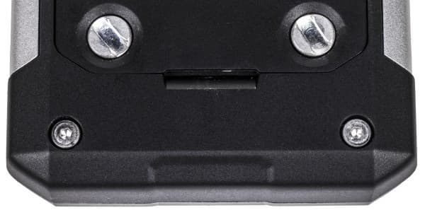 Дизайн телефона Cat B100