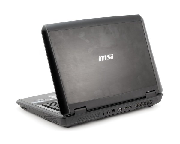 Ноутбук MSI GT780DXR: внешний вид