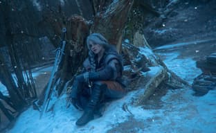 Охотница на чудовищ: косплеерша предстала в образе Цири из трейлера ролевой игры «Ведьмак 4»