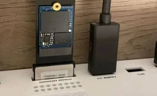 Игрок использовал адаптер для подключения внешнего накопителя к Xbox Series X|S