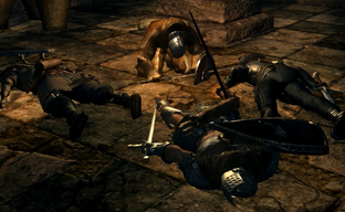 В Dark Souls появился режим игры «Among Us» с предателем