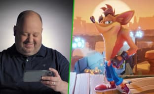 Маркетолог Xbox потроллил фанатов PlayStation аватаром с Crash Bandicoot