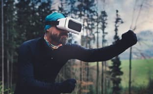 Геймер получил травму шейного отдела позвоночника из-за игры в VR-шлеме