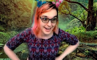 Twitch посчитал оскорбительным медвежонка с жестом «L» и запретил данное эмодзи