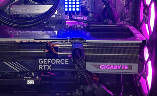 NVIDIA отреагировала на жалобы о плавящихся кабелях RTX 4090 и показала способ подключения. Так смогут не все покупатели