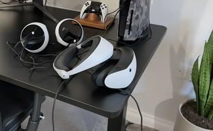 В России открыли предзаказ Sony PlayStation VR2, в DNS раскрыли стоимость устройства нового поколения