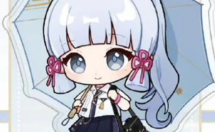 Аяка из Genshin Impact примерила новый облик. В его стиле выпустили линейку одежды