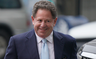 Создатель Xbox насмехается над Бобби Котиком после продажи Activision Blizzard. Менеджера настигла карма спустя годы