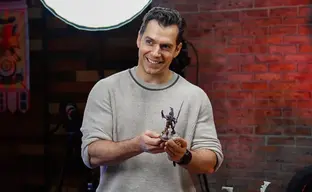 Генри Кавилл считает участие в проекте по вселенной Warhammer 40,000 «величайшей привилегией в своей карьере»