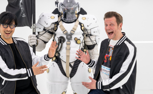 Stellar Blade Creator Visits Hideo Kojima, Sam Lake Also Drops By for Coffee