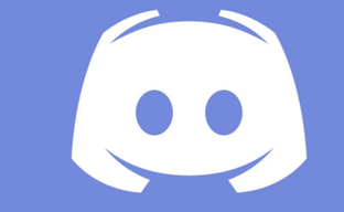 Оказывается, многие пользователи скачали устаревшую версию Discord. Энтузиаст обнаружил причину лагов