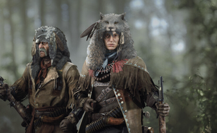 Hunt Showdown получила новых охотников, оружие и расходник. Вышло дополнение From the Wilds