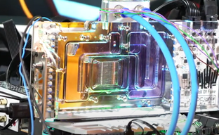 Энтузиасты создали мощную видеокарту GeForce RTX 4090 Super и сравнили с обычной версией NVIDIA