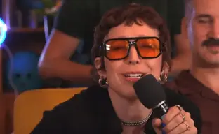 Главный редактор Kotaku объявила о своем уходе и предложила поцеловать ее в ягодицы