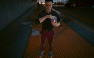 Создатели Cyberpunk 2077 объяснили, почему в Fortnite не добавили мужской скин Ви, а ограничились лишь женской версией — ответ возмутил некоторых геймеров