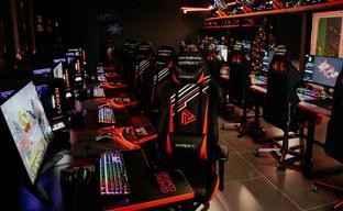 В России набирают популярность киберклубы. Спрос растёт вместе с числом заведений