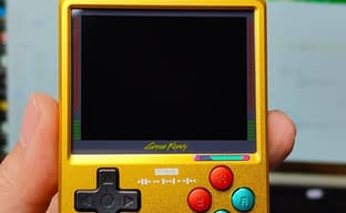 На ретро-консоли GKD Pixel 2 уже сыграли в Stardew Valley