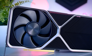 Проблемы NVIDIA не ограничены GeForce RTX 50 — теперь RTX 40 и RTX 30 начали выдавать чёрный «экран смерти»