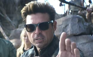 Появились первые кадры из фильма «Мортал Комбат 2» с Карлом Урбаном в образе Джонни Кейджа