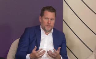 1300 уволенных, закрытие студий и крах крупной сделки. Глава Embracer покидает пост