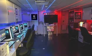 На британском авианосце открыли компьютерный клуб с RTX 4080