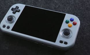 Anbernic анонсировала портативную и игровую консоль горизонтального формата RG 477M