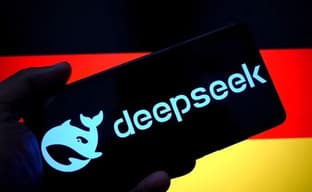 Шпионит для Китая? Германия требует убрать ИИ DeepSeek из смартфонов