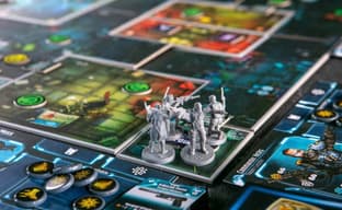 Битва с инопланетными захватчиками: открылся предзаказ на настольную игру «Земля в осаде. Пламя войны»