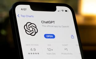 Илон Маск грозит Apple судом за продвижение ChatGPT в App Store