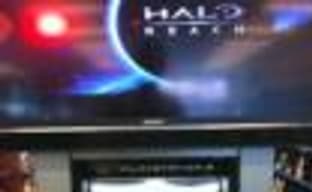 Halo: Reach рекламируют на стенде PS3