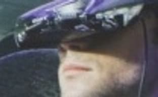 CES 2014: Sony показала новый VR-шлем HMZ-T3Q