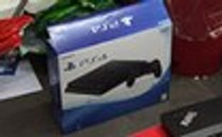 PS4 Slim появилась в британском магазине до анонса