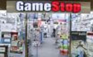 GameStop утверждает, что продажи консолей упали после анонсов Project Scorpio и PS4 Neo